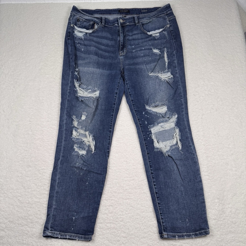 Judy Blue Jeans Women's 20W Boyfriend High Rise Bleach Splash Distressed Blue